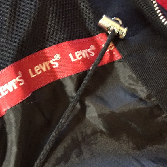 Levis black denim ladies jacket - Picture 8 of 11